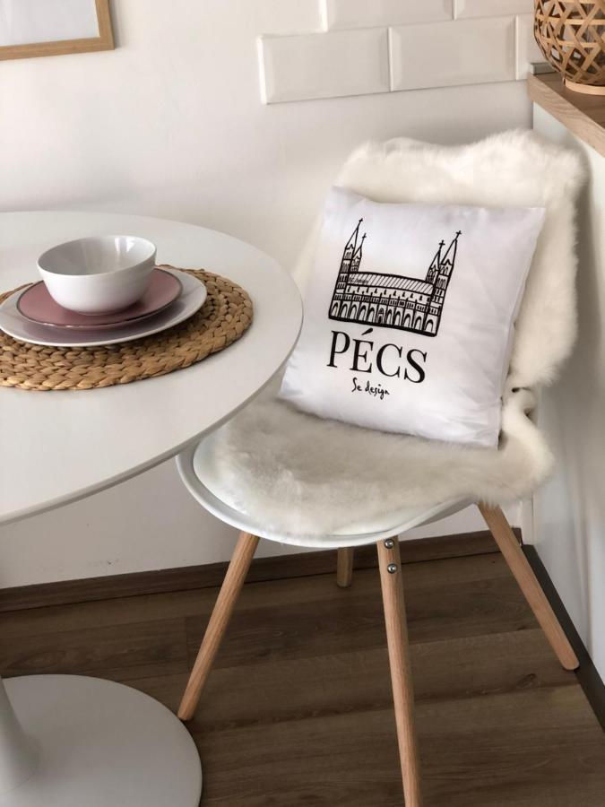 Sc Design Home Apartman Pécs Esterno foto