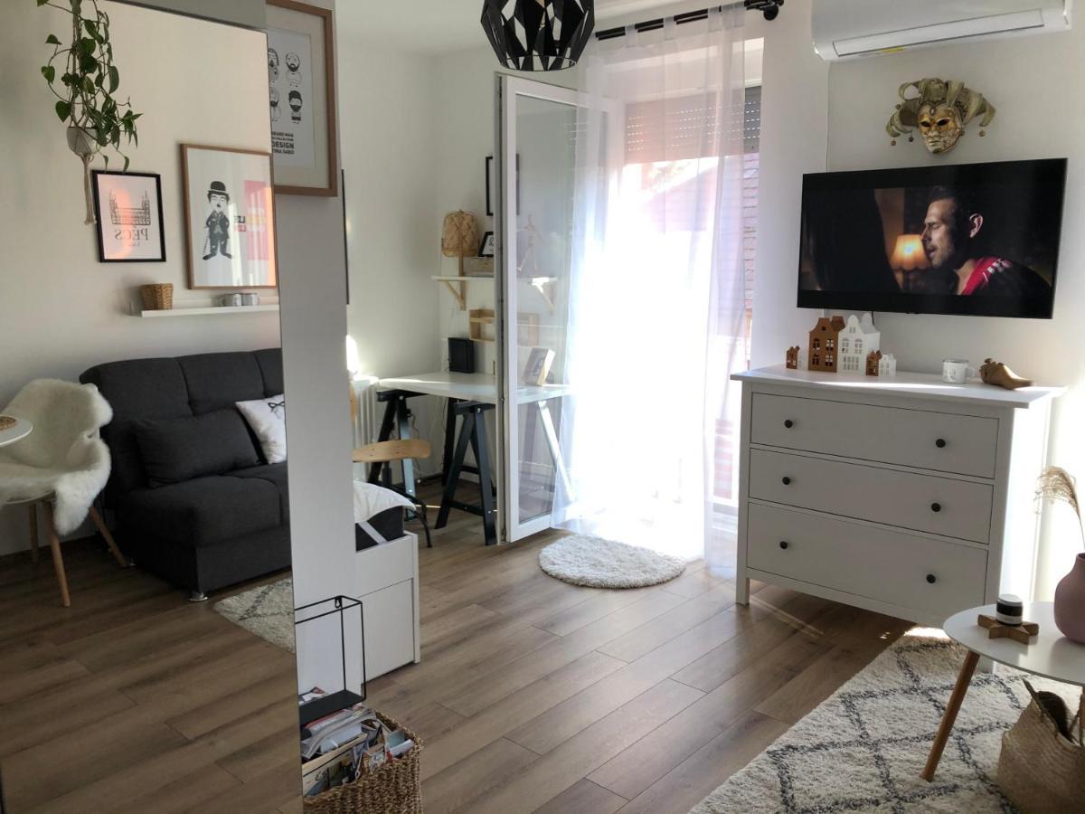 Sc Design Home Apartman Pécs Esterno foto